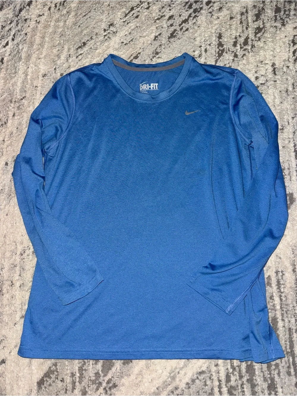 Nike vintage Dri-FIT Long Sleeve Athletic Top - Royal Blue